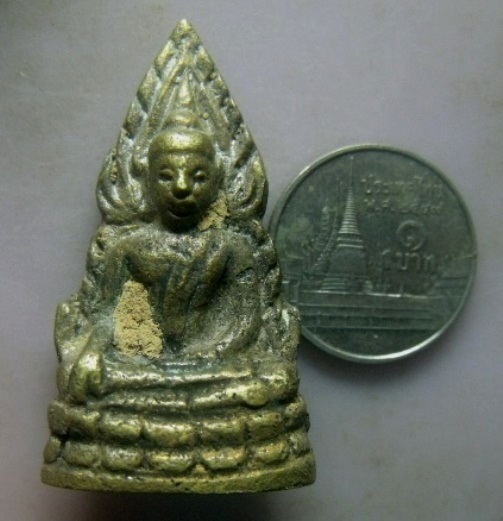 **วัดใจ**หล่อโบราณ พระพุทธชินราช เนื้อทองผสม เก่า ไม่ทราบปี**เนื้อจัด สวยๆ เชิญชมครับ