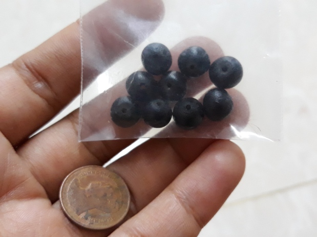 เม็ดประคำ เสาร์ 5 ปี 43 รวม 9 เม็ด หลวงปู่หมุนเสก