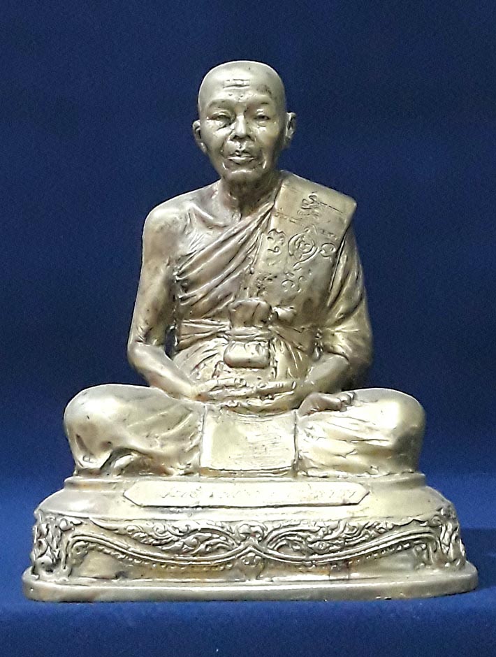 รูปเหมือนบูชา5นิ้วรุ่นแรกเนื้อทองผสมหลวงพ่อแถมวัดช้างแทงกระจาด1ใน40องค์