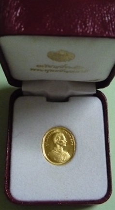 เหรียญพระพุทธปัญจภาคี เนื้อทองคำ หนัก 1 สลึง  กล่องเดิม