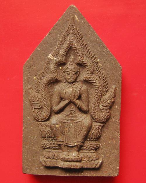 พระยอดขุนพล เงินมาห้าพันล้าน” ปี 2543 เกจิดังปลุกเสก 9 วัน 9 คืน หลวงปู่หมุน