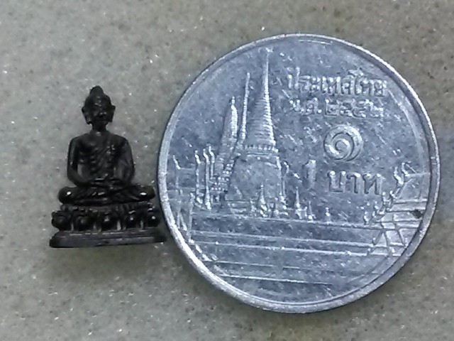 พระชัยวัฒน์ ลพ พรหม วัดขนอนเหนือ สวยเดิมๆครับ