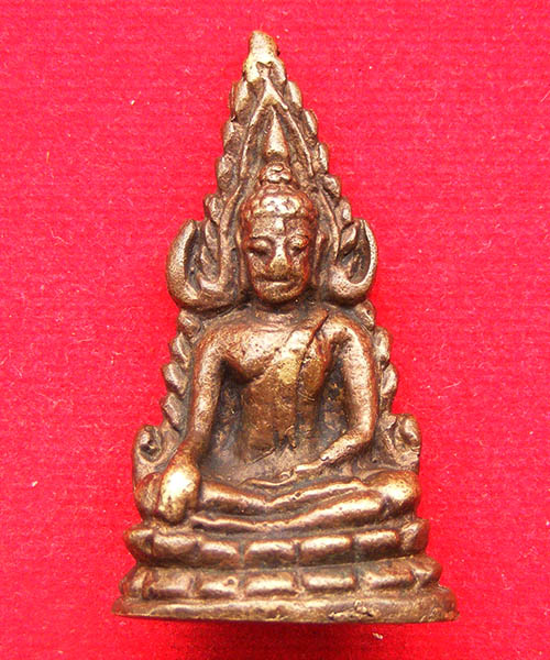 รูปหล่อพระพุทธชินราช ไม่ทราบที่ครับ