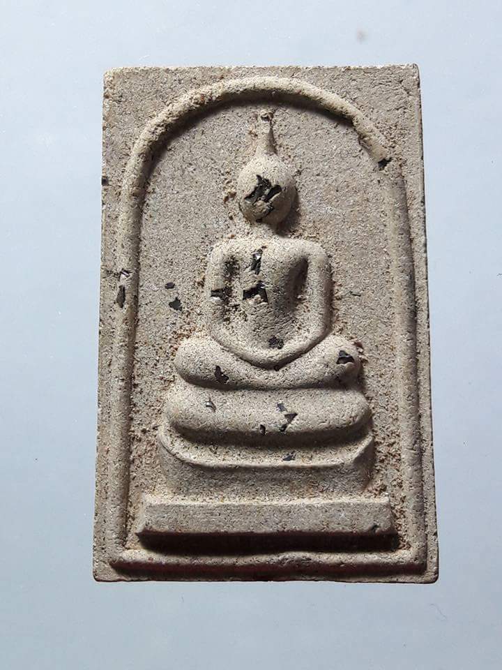 สมเด็จโนนผึ้ง หลวงปู่หมุน พิมพ์ใหญ่ โรยเพชร