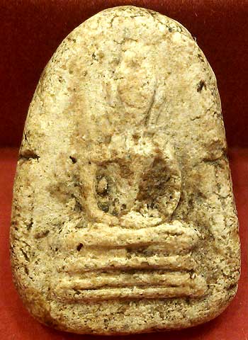 *พระผงกรุวัดเงินคลองเตย พิมพ์เล็บมือสมาธิฐานสามชั้น*