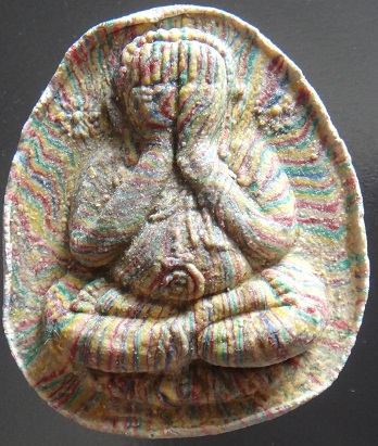 พระปิดตา สายรุ้ง หลวงพ่อแพ พร้อมกล่องเดิมวัด