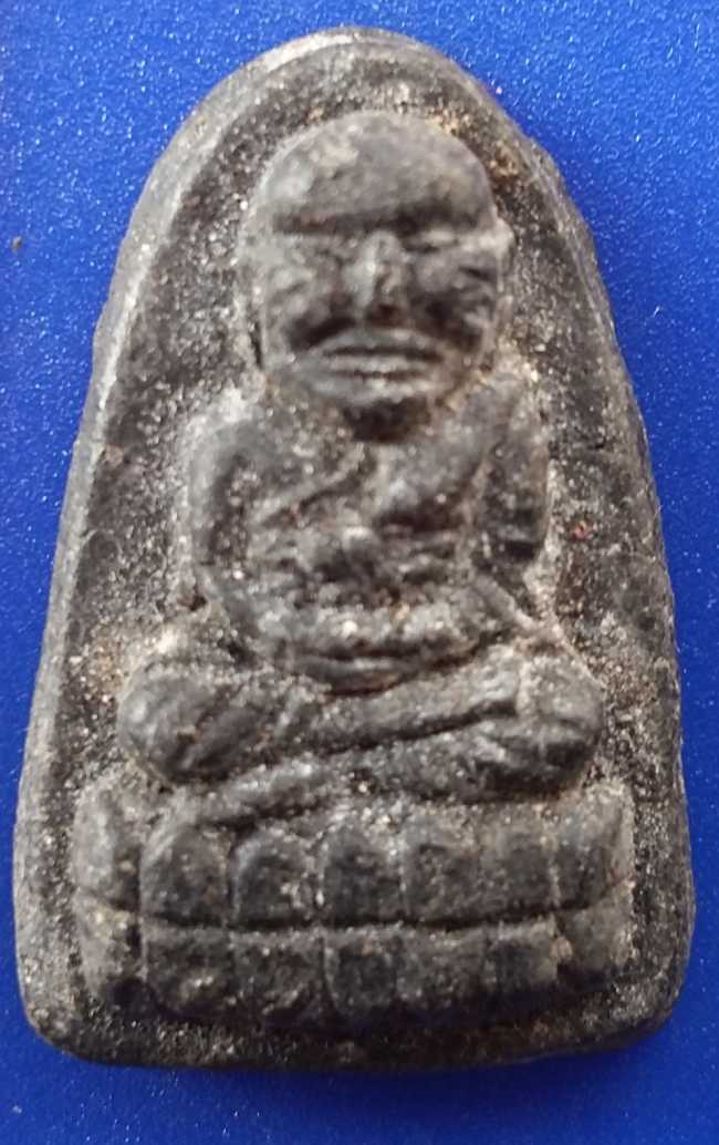 พระหลวงปู่ทวด เนื้ว่านคลุกรัก วิเศษ 60 ปี 2542 วัดช้างไห้