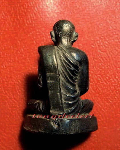 รูปหล่อสมเด็จพระญาณสังวร สมเด็จพระสังฆราช เนื้อนวโลหะ พิมพ์กลาง สวยมากค่ะ