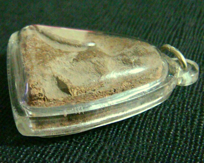 พระแผงตัดกรุวัดกระชาย จ.อยุธยา