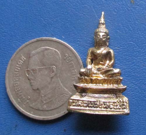 รูปหล่อ หลวงพ่อพระใส  วัดโพธิ์ชัย  จ.หนองคาย  ปี2539 กะไหล่ทอง