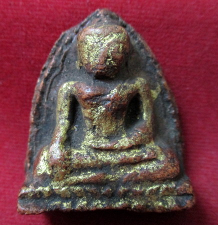 หลวงพ่อโตบางกระทิง ปางมารวิชัย ลงรักปิดทอง จ.พระนครศรีอยุธยา