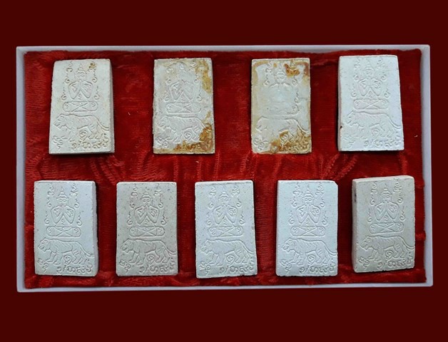 เคาะเดียวแดง พระผงมงคลลาภพุทธคุณทั้งเก้า หลวงพ่อคง วัดวังสรรพรส ครบชุด