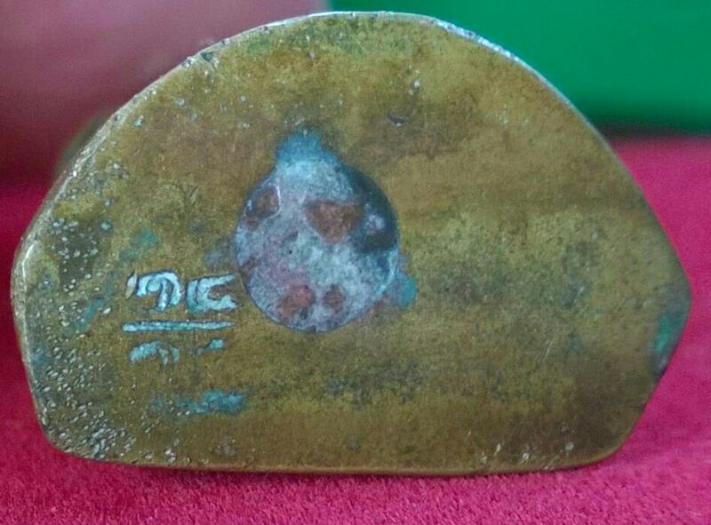 รูปหล่อหลวงพ่อเงินวัดท่าบัวทองปี 15 สวยๆครับ 