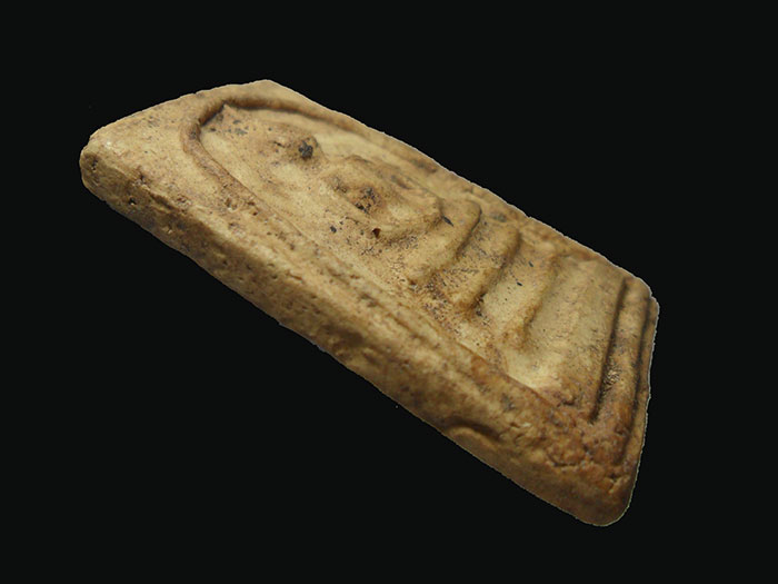 พระสมเด็จพิมพ์ใหญ่ หลวงปู่ลำภู ปี2502 พิมพ์ใหญ่(ล้อพิมพ์บางขุนพรหม) ลงกรุใต้ต้นโพธิ์ หลังเรียบ