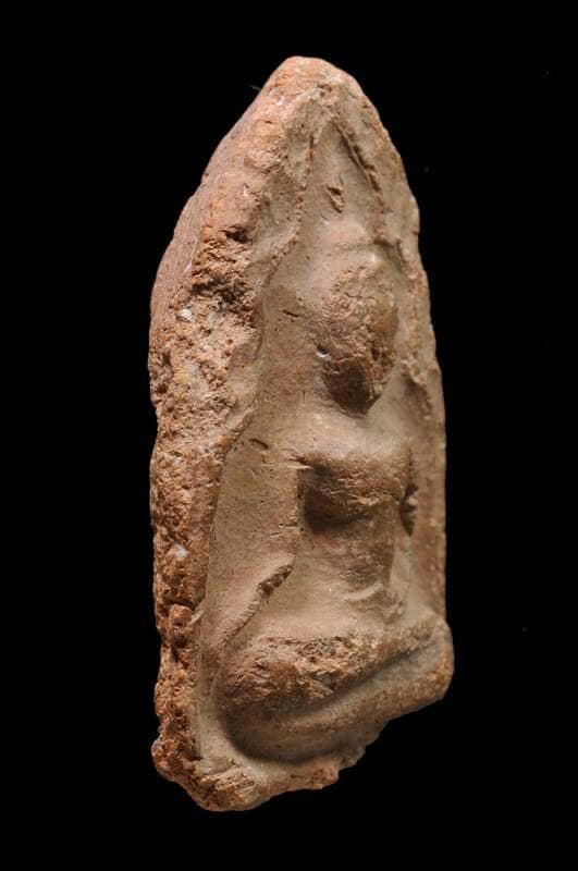 พระพายคู่ตัดเดี่ยว พิมพ์หน้ากลม กรุวัดบ้านกร่าง จ.สุพรรณบุรี