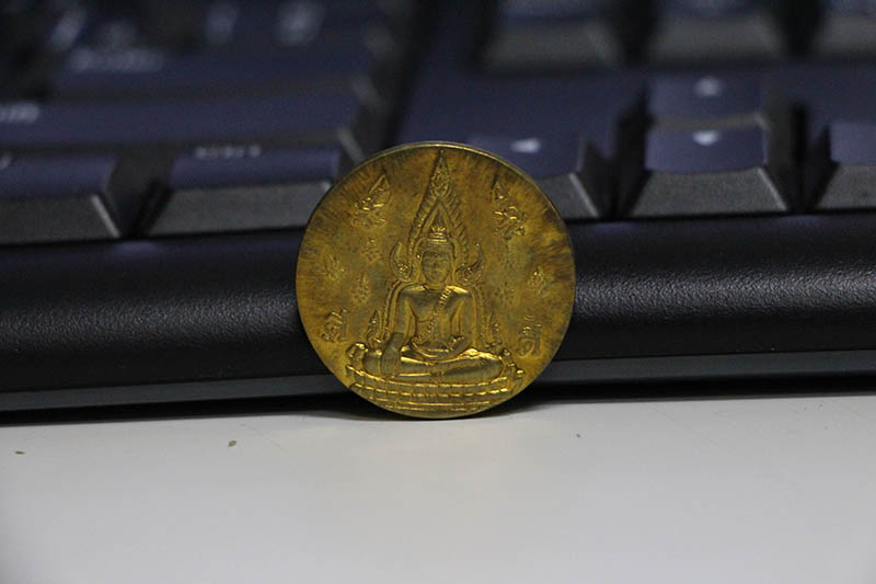 พระพุทธชินราช รุ่น มงคลแผ่นดิน(ดี) ครบชุด 4 เหรียญ