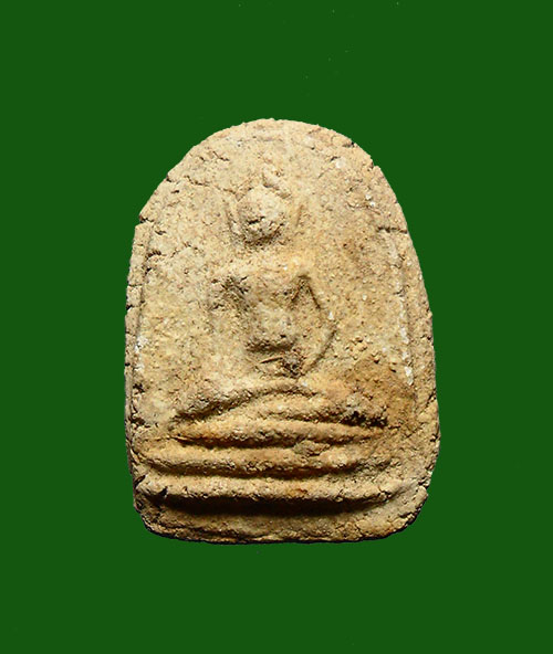 พระกรุวัดใหม่ปากบาง จ.อยุธยา พิมพ์เล็บมือ ฐาน 3 ชั้น (นิยม) พระสวยน่าเก็บครับ 