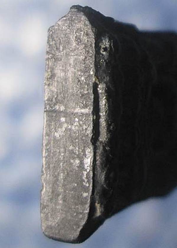 พระขุนแผนทรงพลเล็ก หลวงปู่หมุนปลุกเสก ปี42 หลังหนังสือ หายากสุดๆ สภาพตามรูปครับ 