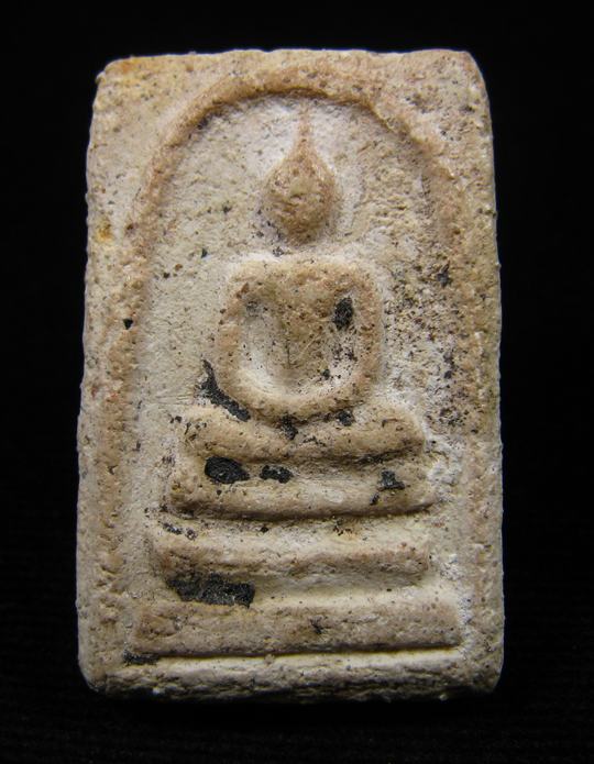 พระสมเด็จ เนื้อหามวลสารดี สวยไม่ทราบที่ครับ