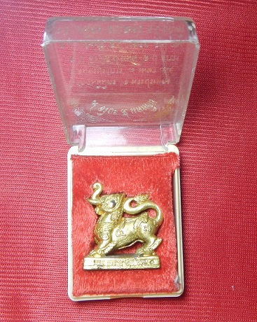 คชสีห์มหาอำนาจ รุ่น 9 อริยะ 5 แผ่นดิน 