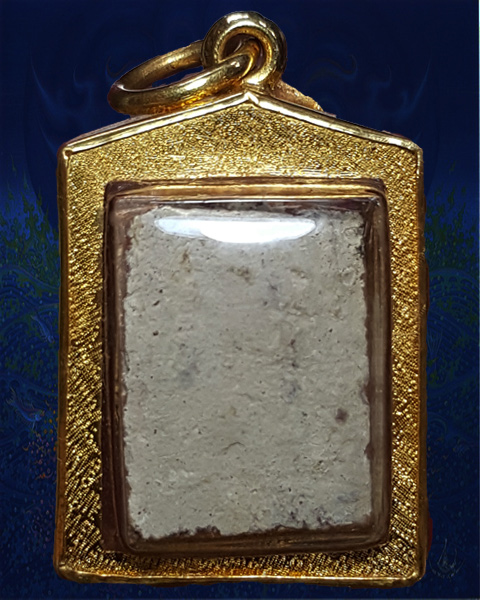 พระแผงนาดูลแผง32อรหันต์ตัดเดี่ยวพิมพ์นาคปรกใหญ่  เนื้อมะขามเปียกนิยม  เลี่ยมทองพร้อมใช้