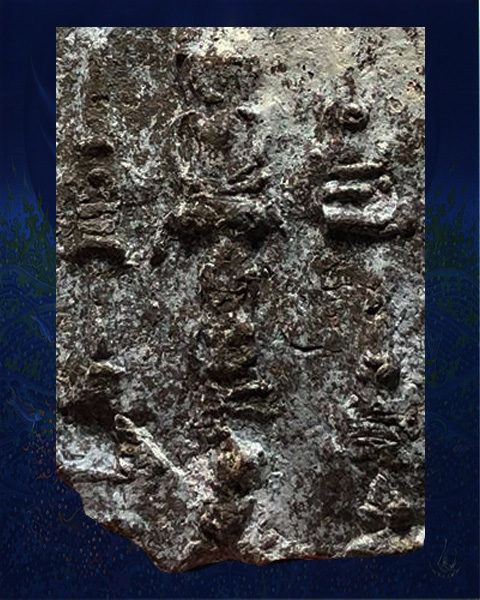 พระแผงนาดูนตัด พิมพ์ยอดขุนพล  หนึ่งเดี่ยวในแผง เนื้อหินซอตโกแลต  