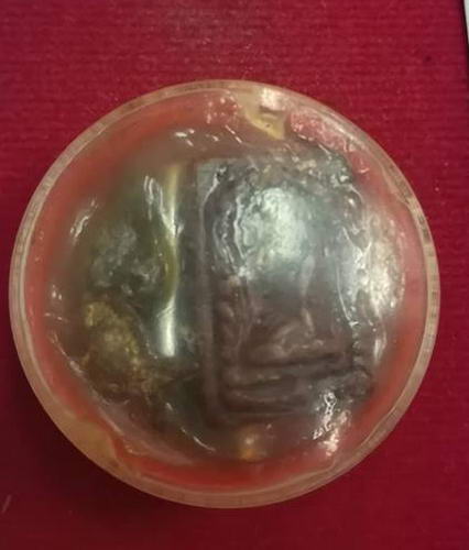 สีผึ้งหลังเลข1 หลวงพ่อกวย วัดโฆสิตาราม