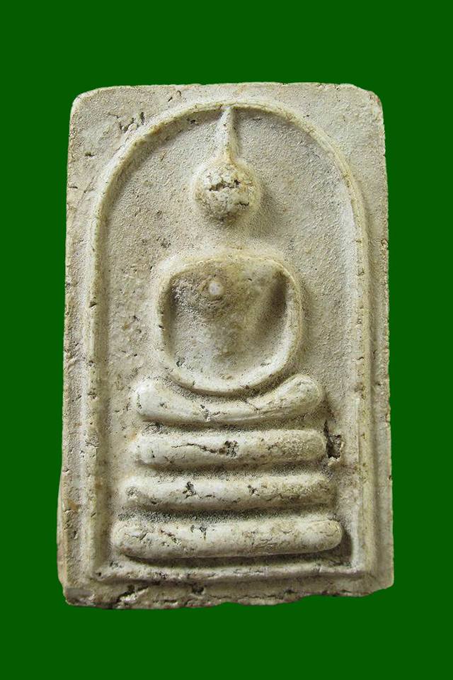 สมเด็จหลวงปู่หิน วัดระฆัง พิมพ์อกครุฑใหญ่