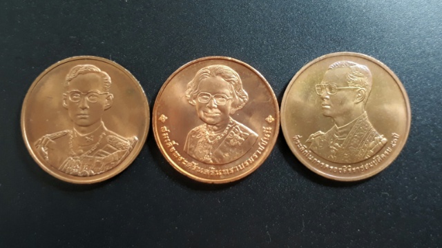 เหรียญที่ระลึก รัชกาลที่๙ 3เหรียญ