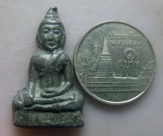 **วัดใจ**พระท่ากระดาน พิมพ์เล็ก หลวงปู่ดี วัดเหนือ เนื้อชิน หลังยันต์ จ.กาญจนบุรี** 