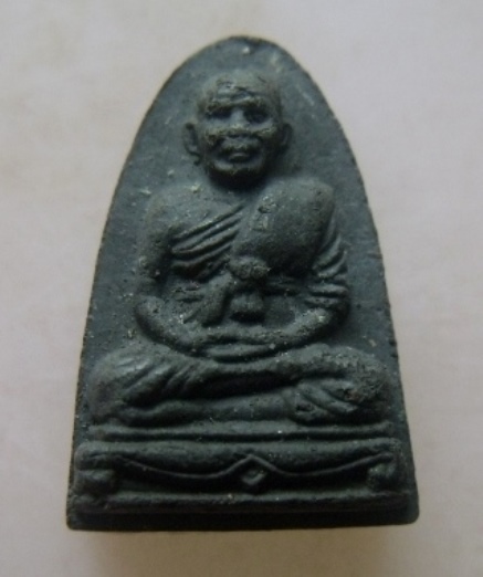 **วัดใจ**รูปเหมือนเนื้อว่านหลวงปู่ทิม วัดช้างให้ ปี ๒๕๓๖**อาจารย์นอง วัดทรายขาว ปลุกเสก
