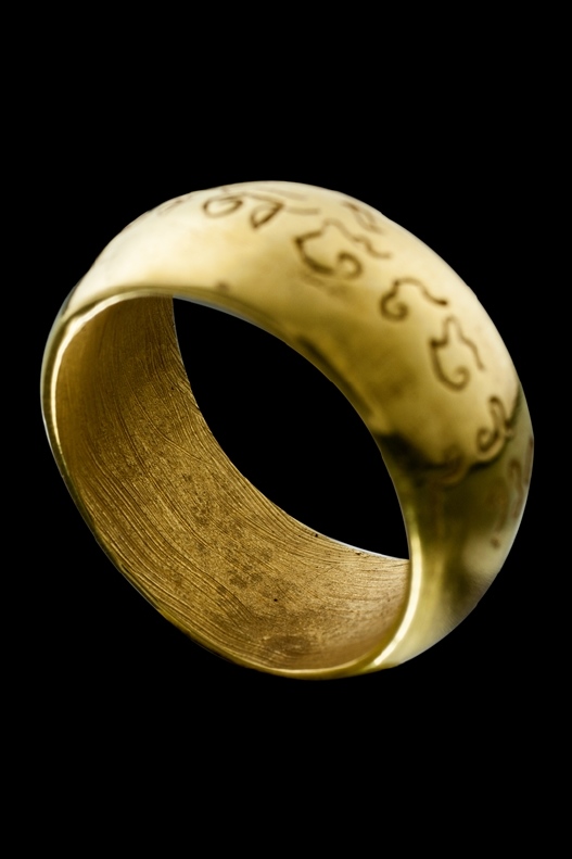 แหวนนิ้วเพชรพระอิศวร เนื้อทองคำ ปี2542 