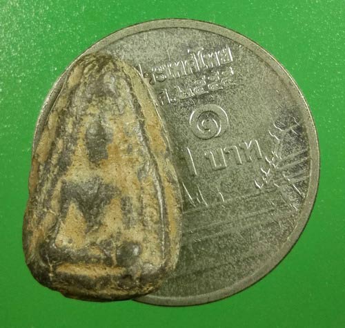 พระพิจิตรบ้านกล้วย เนื้อดิน สุโขทัย