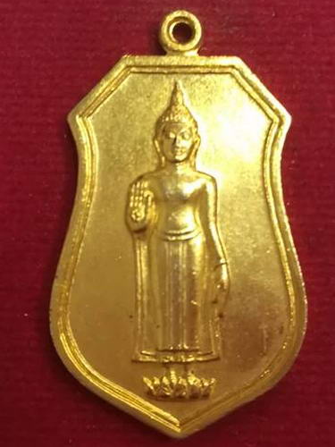 หลวงพ่อธรรมจักร วัดธรรมามูล ปี40 กะไหล่ทองสวยๆครับ