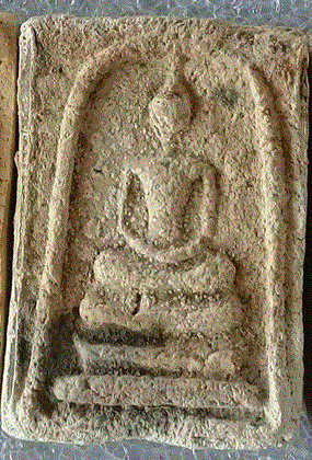 พระสมเด็จวัดโนนผึ้ง ปี 38 สำหรับ คนที่พึ่งพุทธคุณแบบราคาเบาๆ เลี่ยมพร้อมใช้