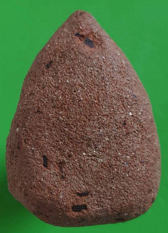 250 ฿ พระร่วงนั่งบรรจุกริ่ง เนื้อดิน กรุวัดทรงกระเทียม สุพรรณบุรี สภาพสวยเดิมๆ