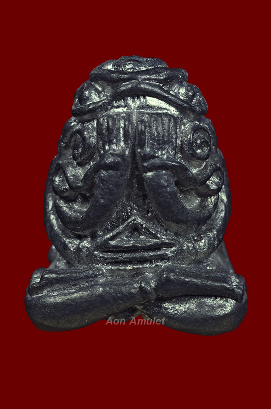 พระปิดตาอุตโมเนื้อชิน รุ่น ญสส. เพชรกลับ หลวงปู่บัว ถามโก วัดศรีบุรพาราม พศ.2553