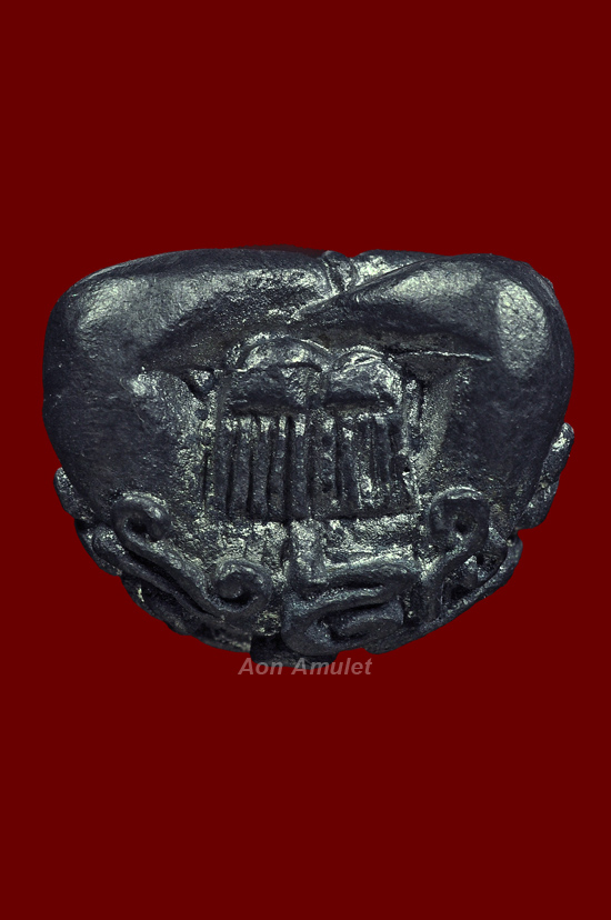 พระปิดตาอุตโมเนื้อชิน รุ่น ญสส. เพชรกลับ หลวงปู่บัว ถามโก วัดศรีบุรพาราม พศ.2553