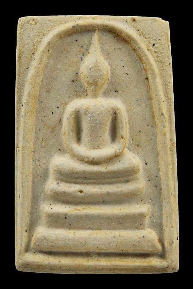 พระสมเด็จ รุ่น อนุสรณ์ 108 ปี วัดระฆัง สวยคม เคาะเดียวแดง