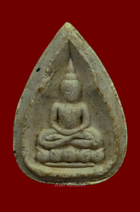 พระกลีบบัวเนื้อผงพุทธคุณ หลวงปู่บัว ถามโก วัดศรีบุรพาราม พศ.2534