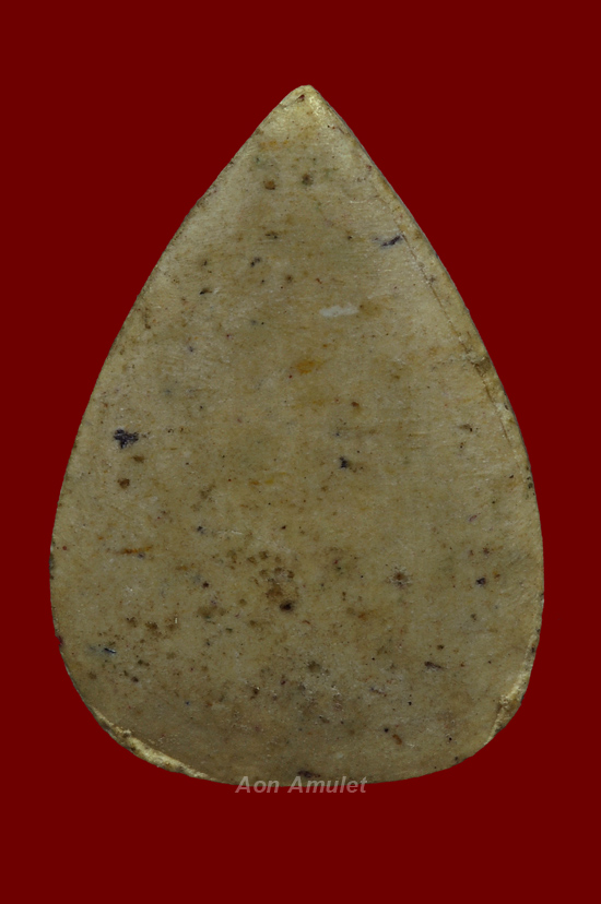 พระกลีบบัวเนื้อผงพุทธคุณ หลวงปู่บัว ถามโก วัดศรีบุรพาราม พศ.2534