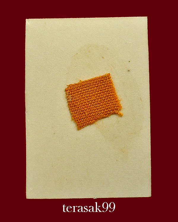 รูปถ่ายกระดาษหนังไก่ ท่านเจ้าคุณนรฯ  วัดเทพศิรินทร์ อฐิษฐานจิต มีจีวรด้านหลัง สวยๆ