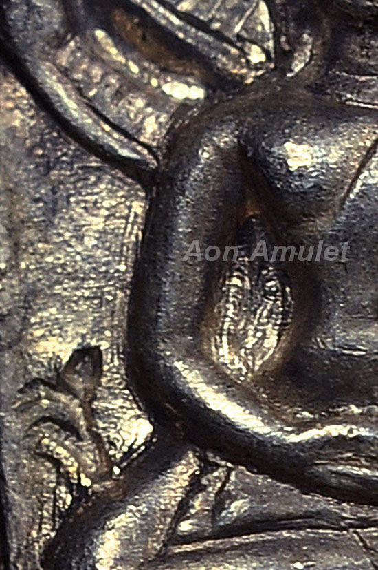 พระนาคปรกใบมะขามเนื้อเงิน รุ่น เสาร์ ๕ หลวงปู่ม่น ธัมมจิณโณ วัดเนินตามาก พศ.2537