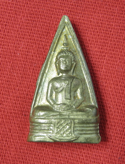 พระหลวงพ่อโสธร ปั้มสองหน้า ปี2508 เนื้อทองเหลือง ไม่แพง ครับ