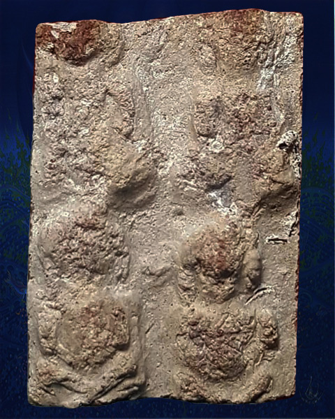 พระแผงนาดูนตัดสี่ พิมพ์นาคปรกเล็ก  เนื้อหินมะขามคราบขาว จ.มหาสารคาม