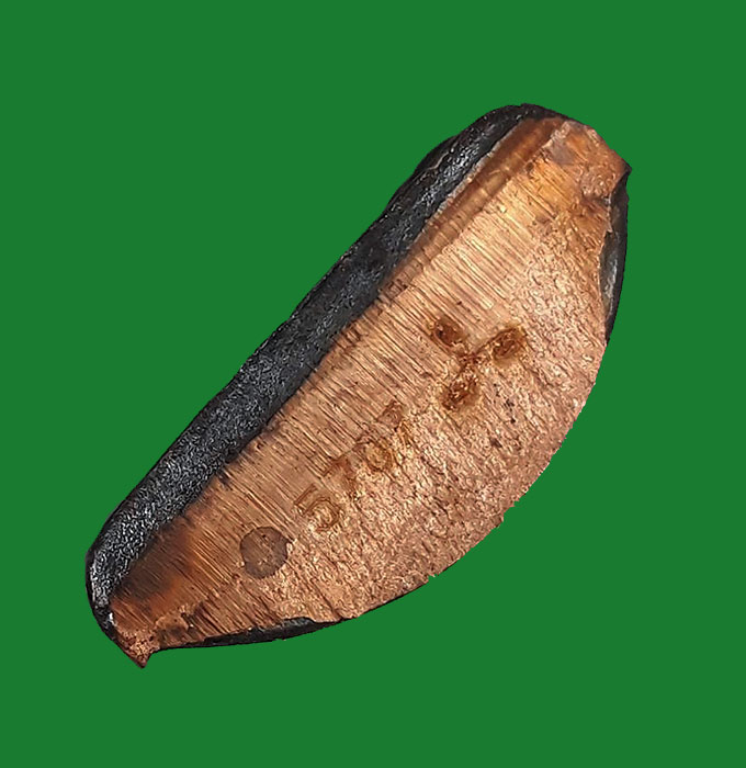 รูปเหมือนปั๊มพิมพ์เข่ากว้างหลังเต็ม รุ่นเจริญลาภ หลวงปู่โสฬส วัดโคกอู่ทอง จ.ปราจีนบุรี ปี2554 