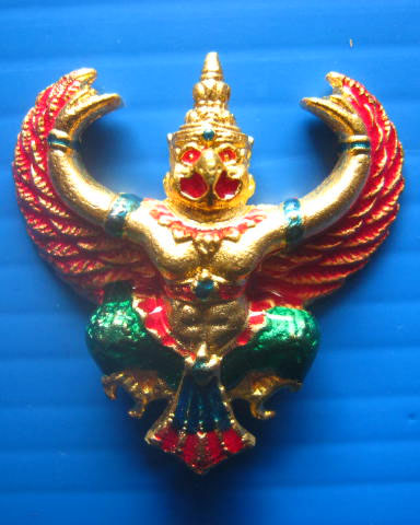 ครุฑมหาลาภ บารมี 5 แผ่นดิน หลวงปู่ปัญญา วัดหนองผักหนาม ชลบุรี เนื้อกะไหล่ทองลงยาราชาวดี