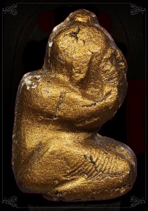 ปิดตานางพรายเนื้อผงพรายกุมารหลวงปู่ทิม อิสริโกวัดละหารไร่