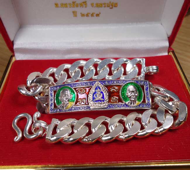 เลสเจ้าสัวมหาลาภ เนื้อเงินลงยา หนัก 3 บาท No.660
