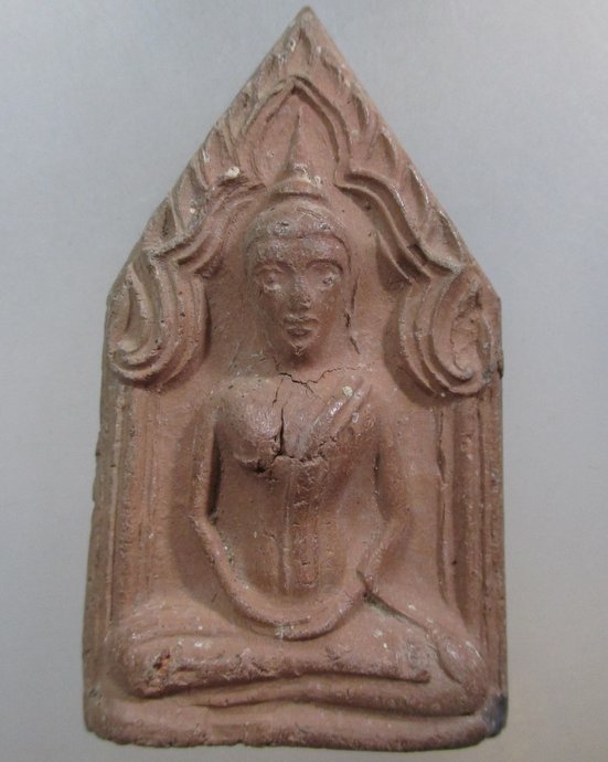 ๒๐ พระขุนแผนเนื้อดินเผา